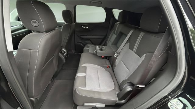 Used 2025 Chevrolet Blazer LT AWD/4WD image 19
