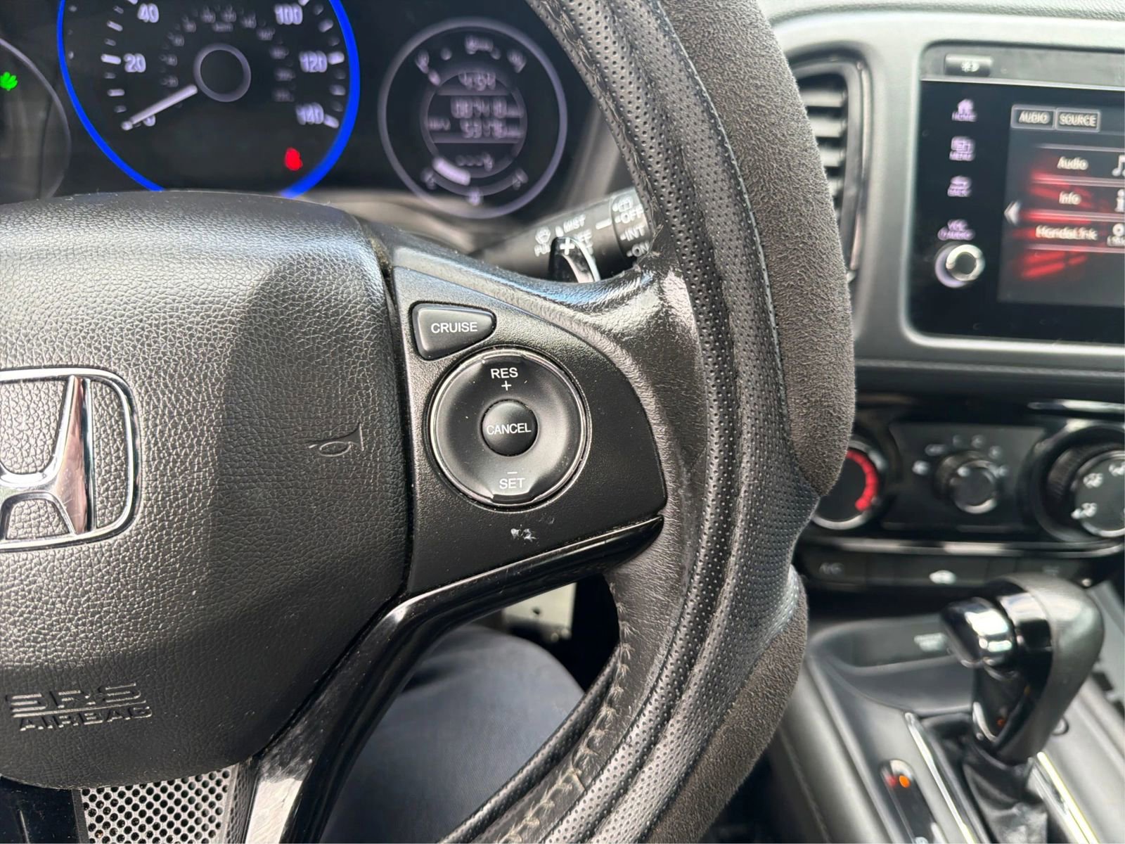Used 2019 Honda HR-V Sport image 28