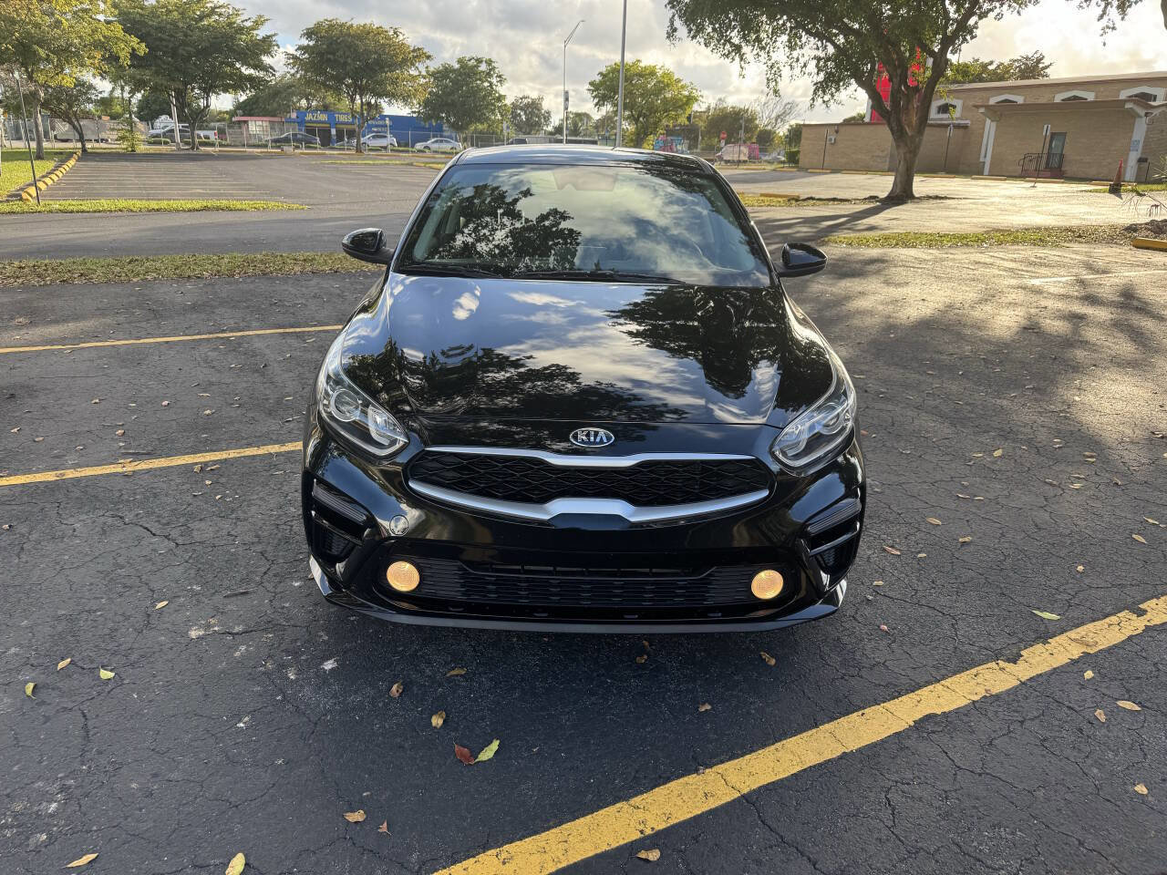 Used 2021 Kia Forte LXS image 1