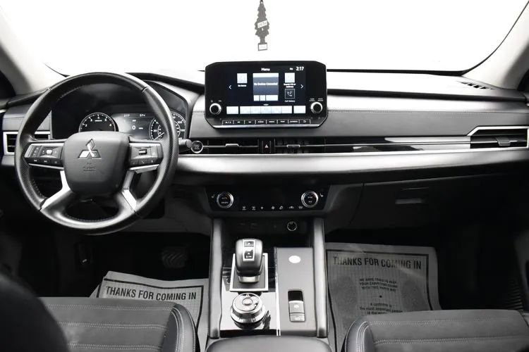 Used 2024 Mitsubishi Outlander Ralliart AWD/4WD image 19