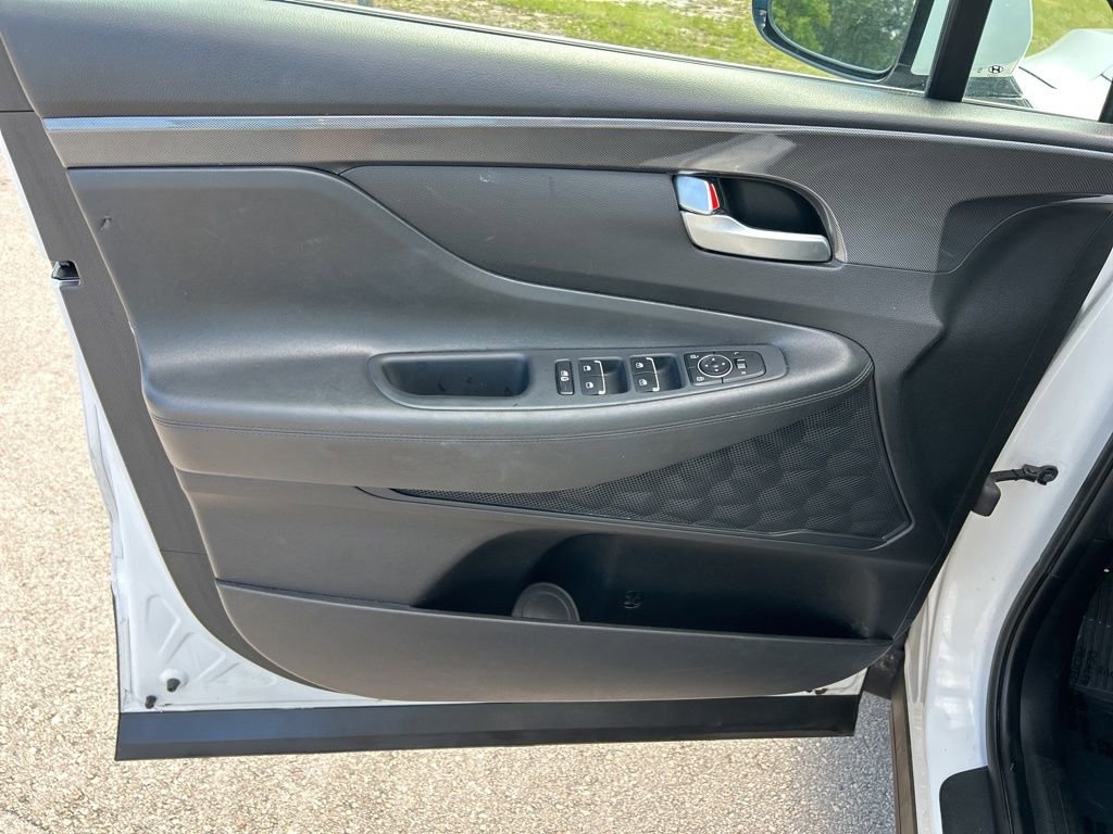 Used 2023 Hyundai Santa Fe SEL image 11