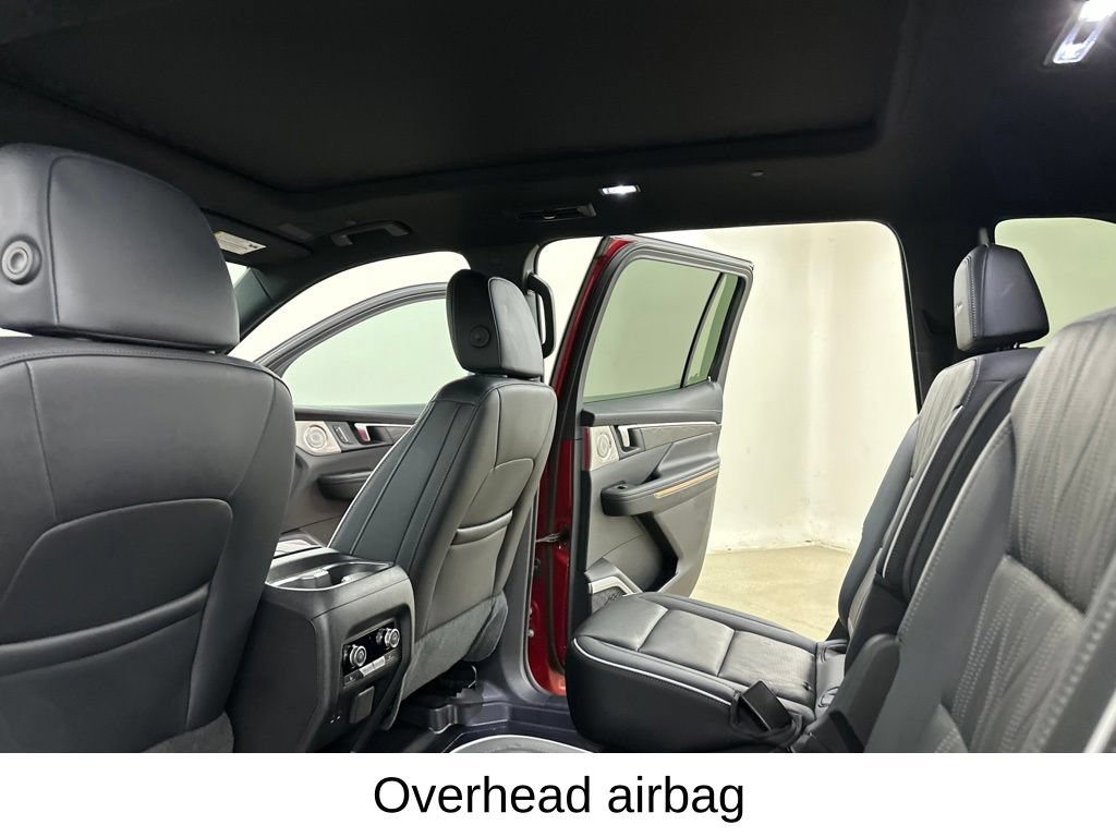 Used 2025 Buick Enclave Avenir w/ Super Cruise Package AWD/4WD image 36