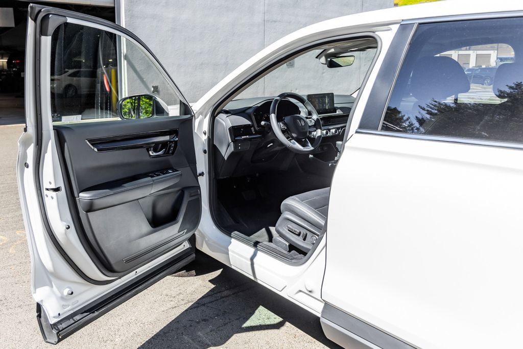 Used 2023 Honda CR-V EX-L image 23