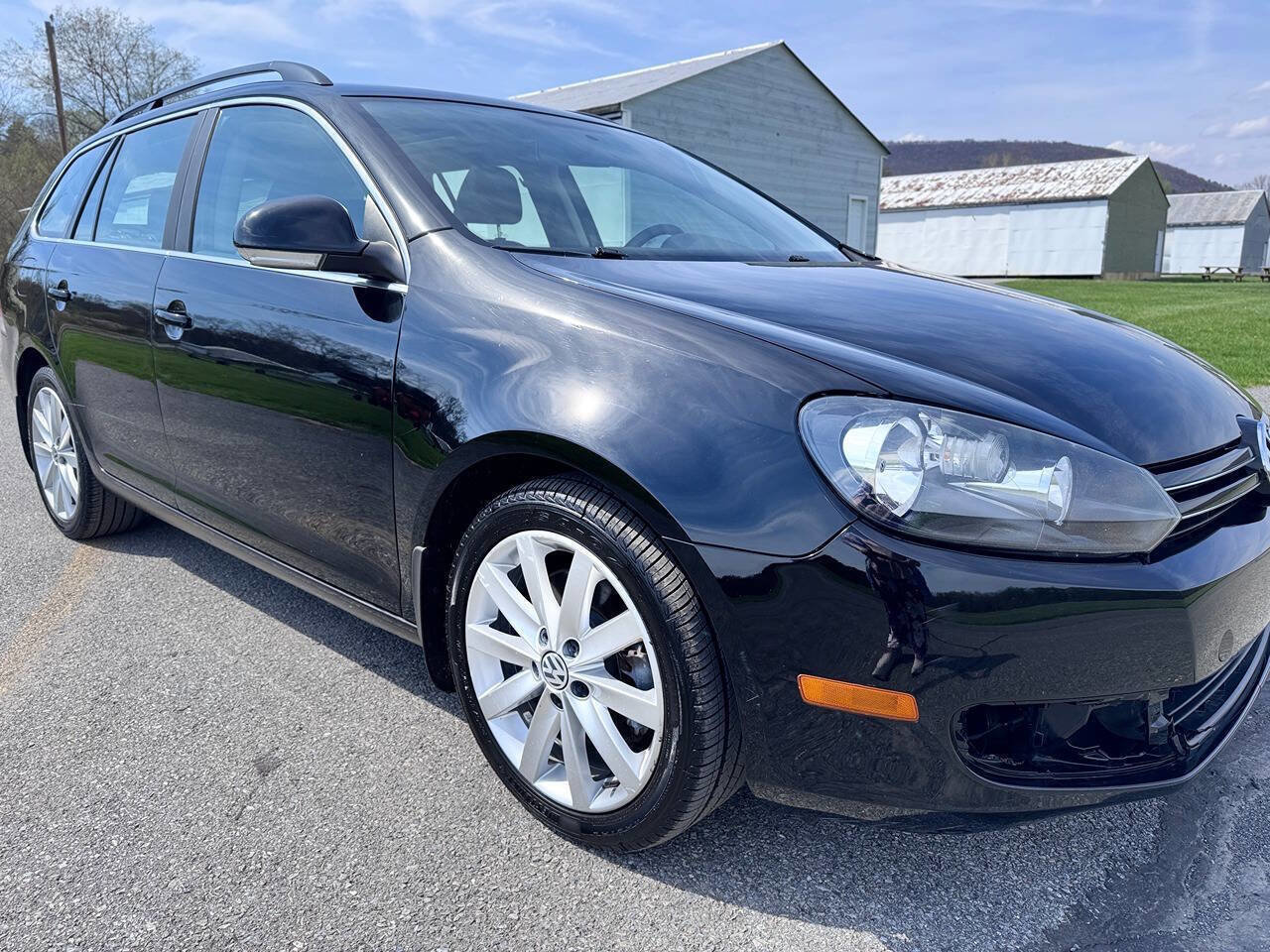 Used 2013 Volkswagen Jetta TDI image 3