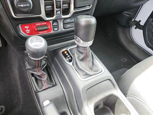 Used 2023 Jeep Wrangler Unlimited Rubicon AWD/4WD image 19