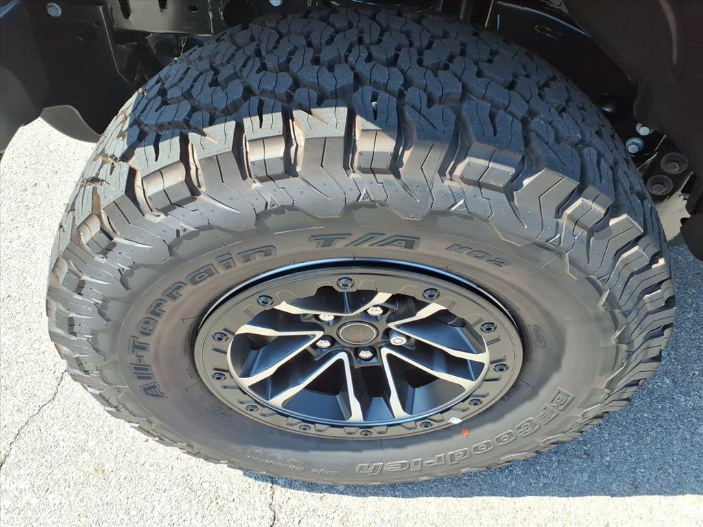 New 2026 Jeep Wrangler Unlimited Rubicon w/ Rockslide Package AWD/4WD image 10