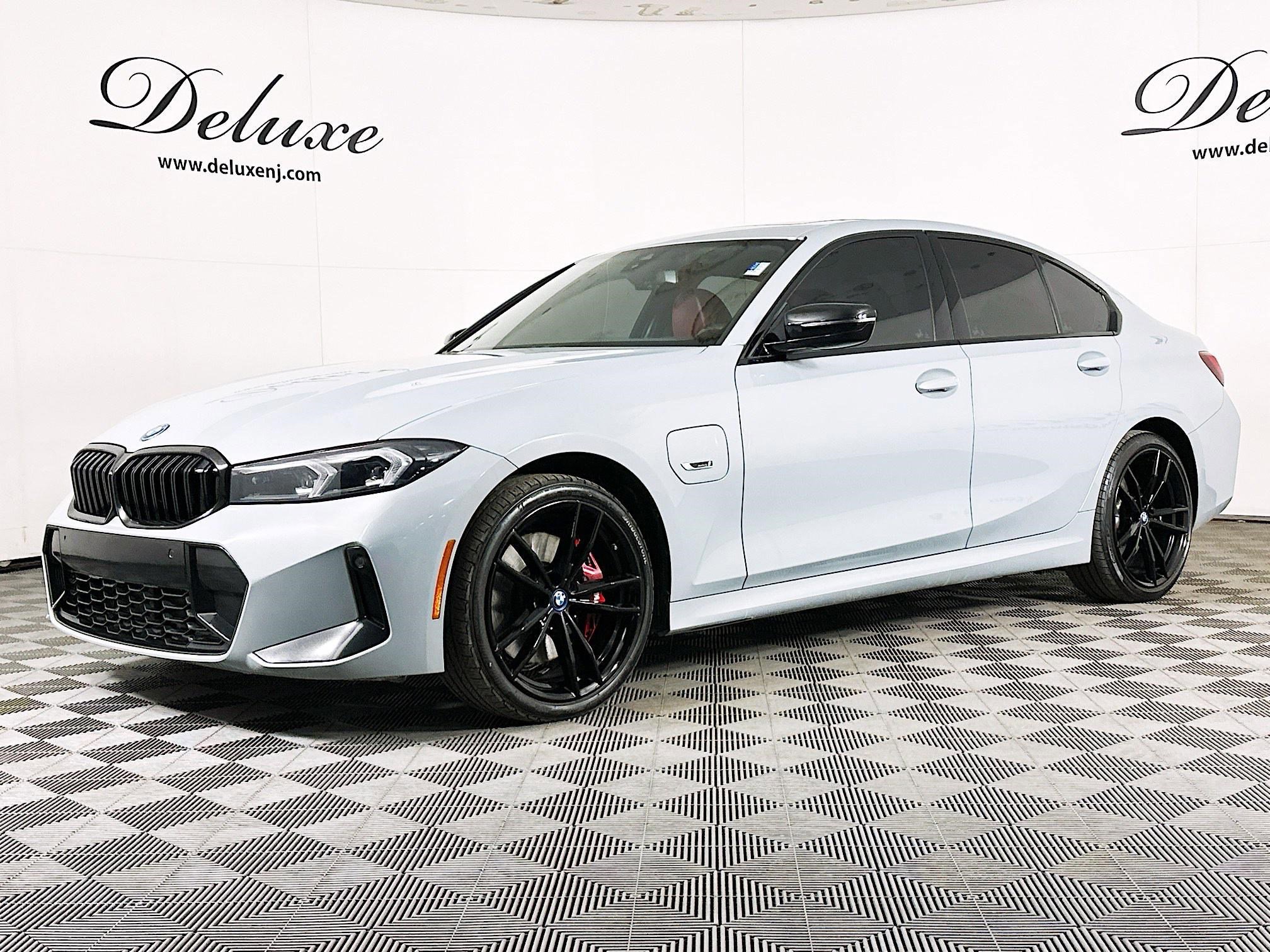Used 2023 BMW 330e xDrive w/ M Sport Package image 3