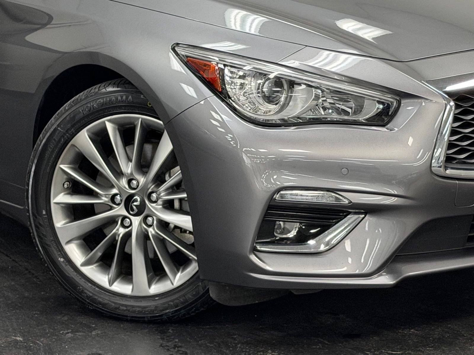 Used 2023 INFINITI Q50 Luxe w/ Cargo Package RWD image 3