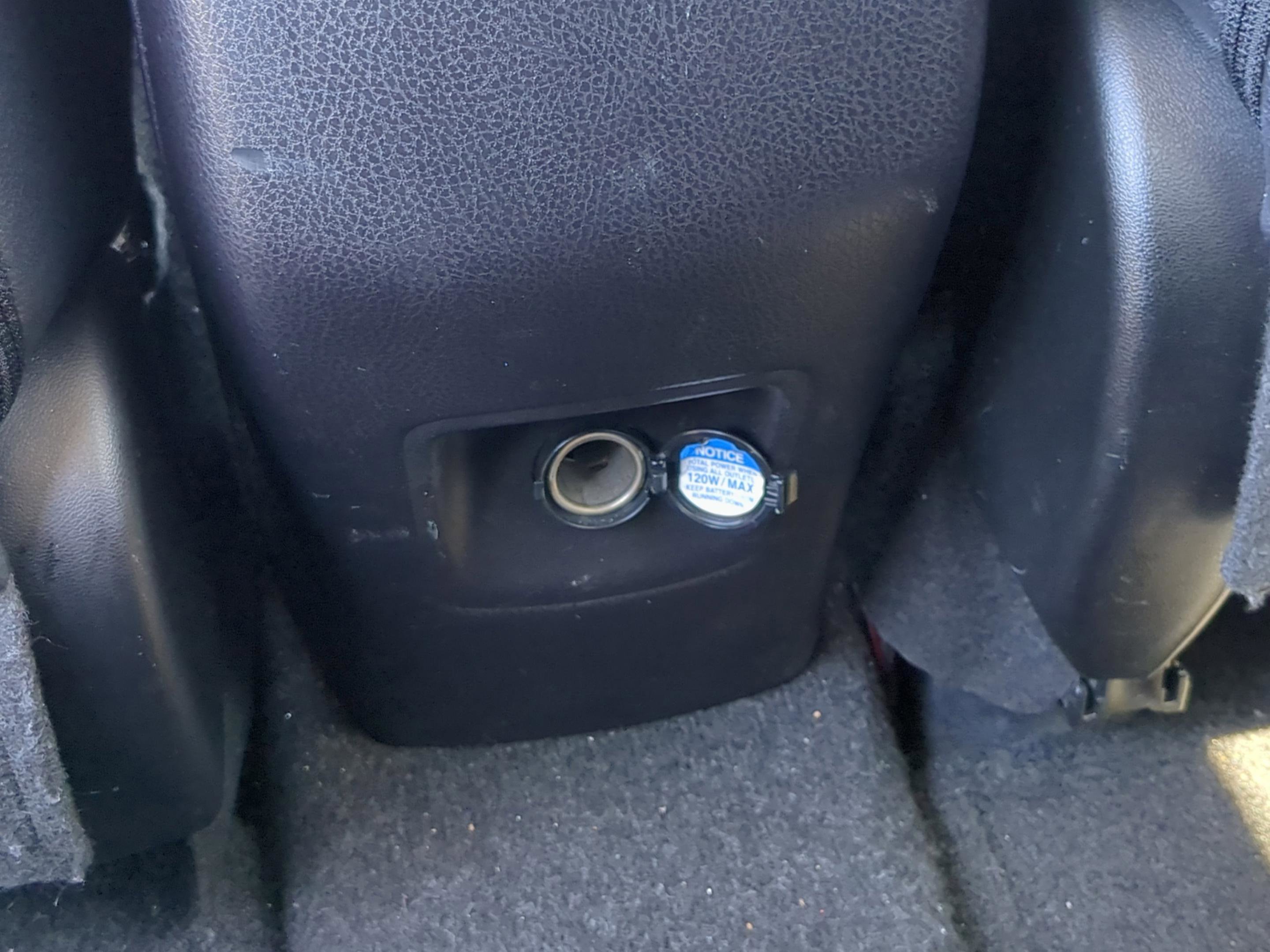 Used 2016 Toyota RAV4 Limited FWD image 27