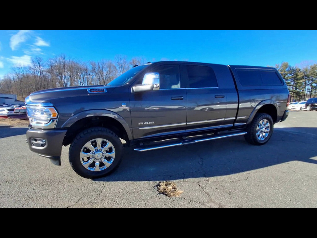 Used 2023 RAM 3500 Limited image 4