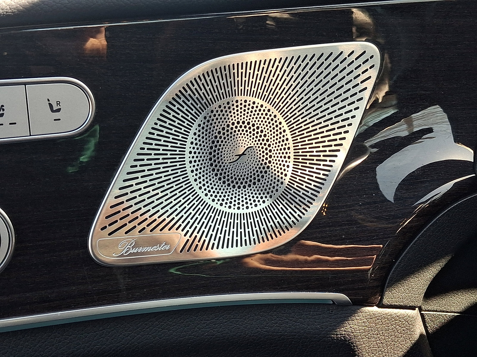 Used 2023 Mercedes-Benz GLS 580 4MATIC image 28