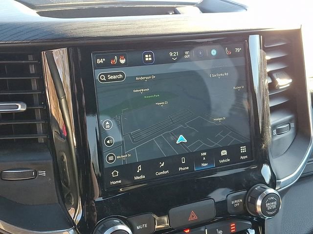 Used 2024 RAM 1500 Laramie image 18