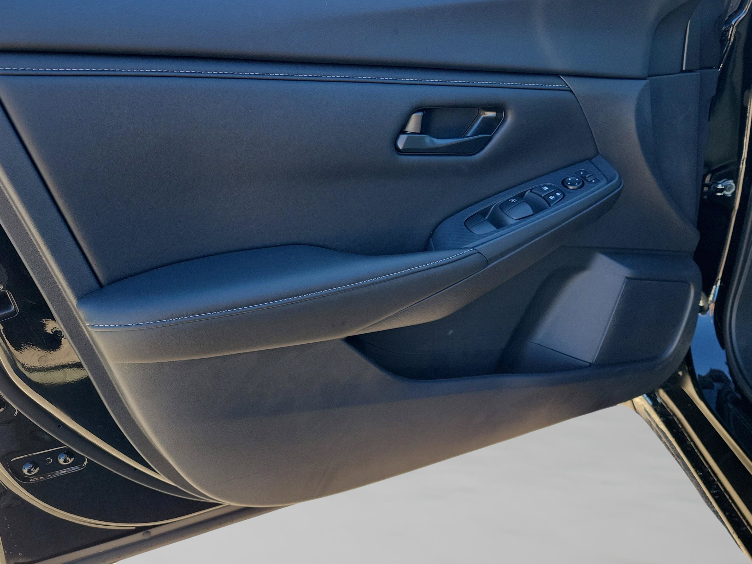 New 2025 Nissan Sentra S FWD image 25