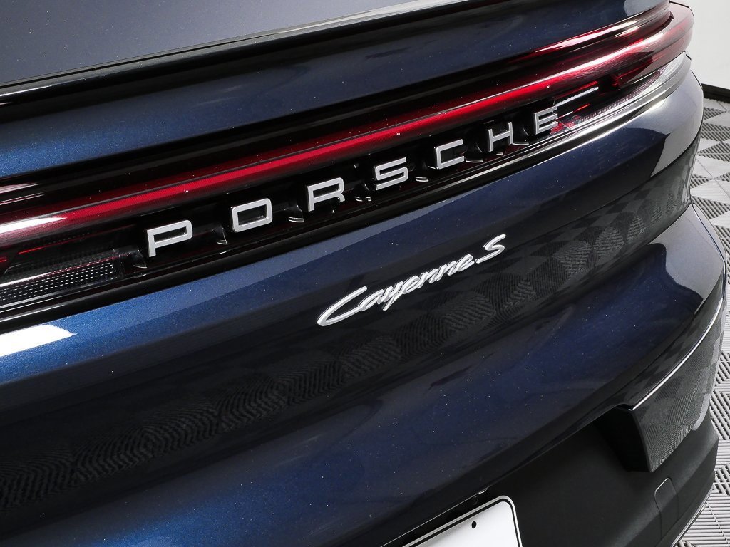 Certified 2025 Porsche Cayenne S image 34