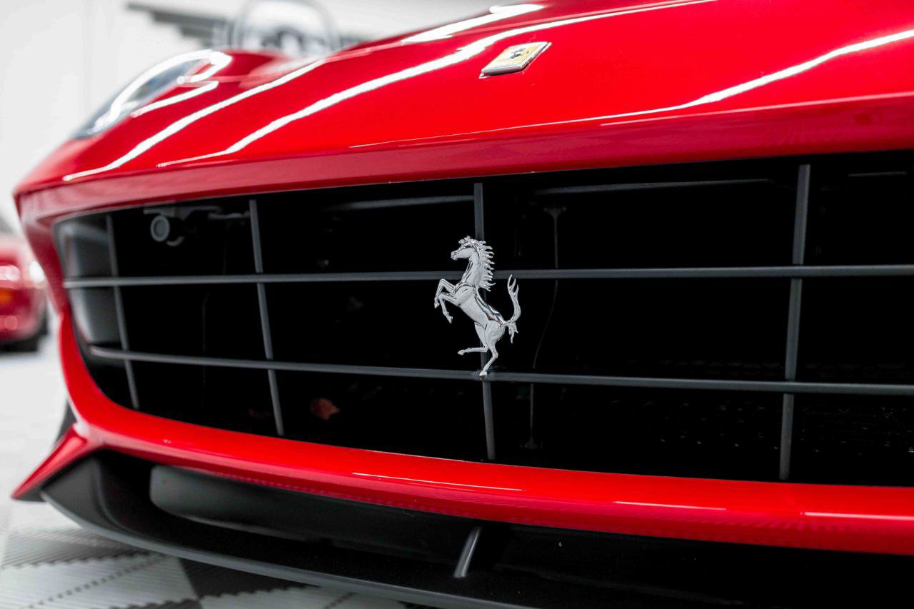 Used 2014 Ferrari F12 Berlinetta image 14