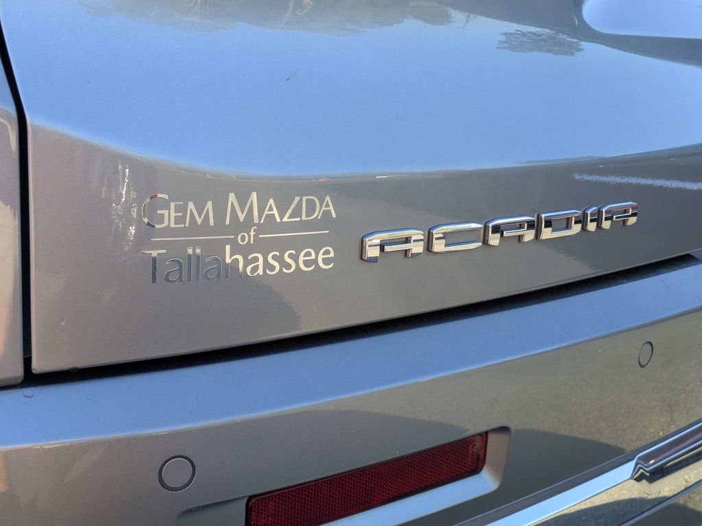 Used 2023 GMC Acadia Denali w/ Denali Ultimate Package image 13