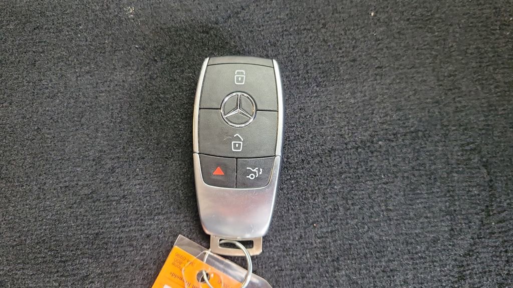 Used 2021 Mercedes-Benz GLE 350 image 28