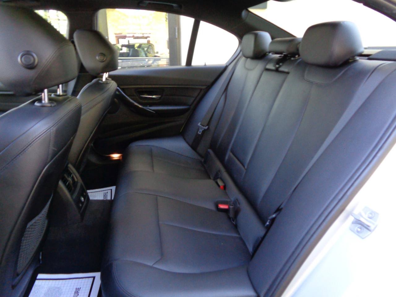 Used 2015 BMW 335i xDrive Sedan AWD/4WD image 17