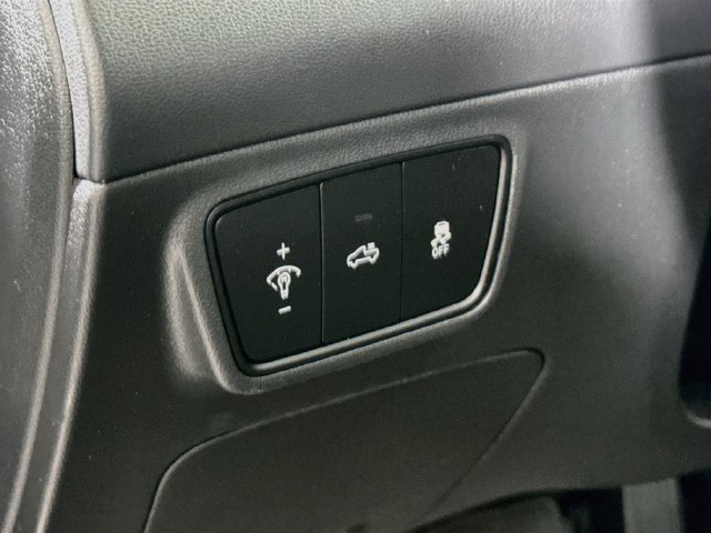 Certified 2022 Hyundai Santa Cruz Limited AWD/4WD image 14