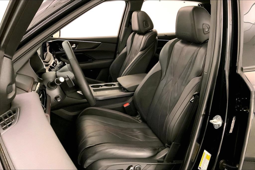Used 2025 Acura MDX Type S AWD/4WD image 13