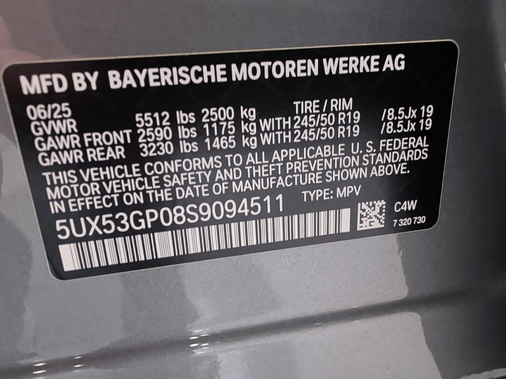Certified 2025 BMW X3 xDrive30i w/ Premium Package AWD/4WD image 3