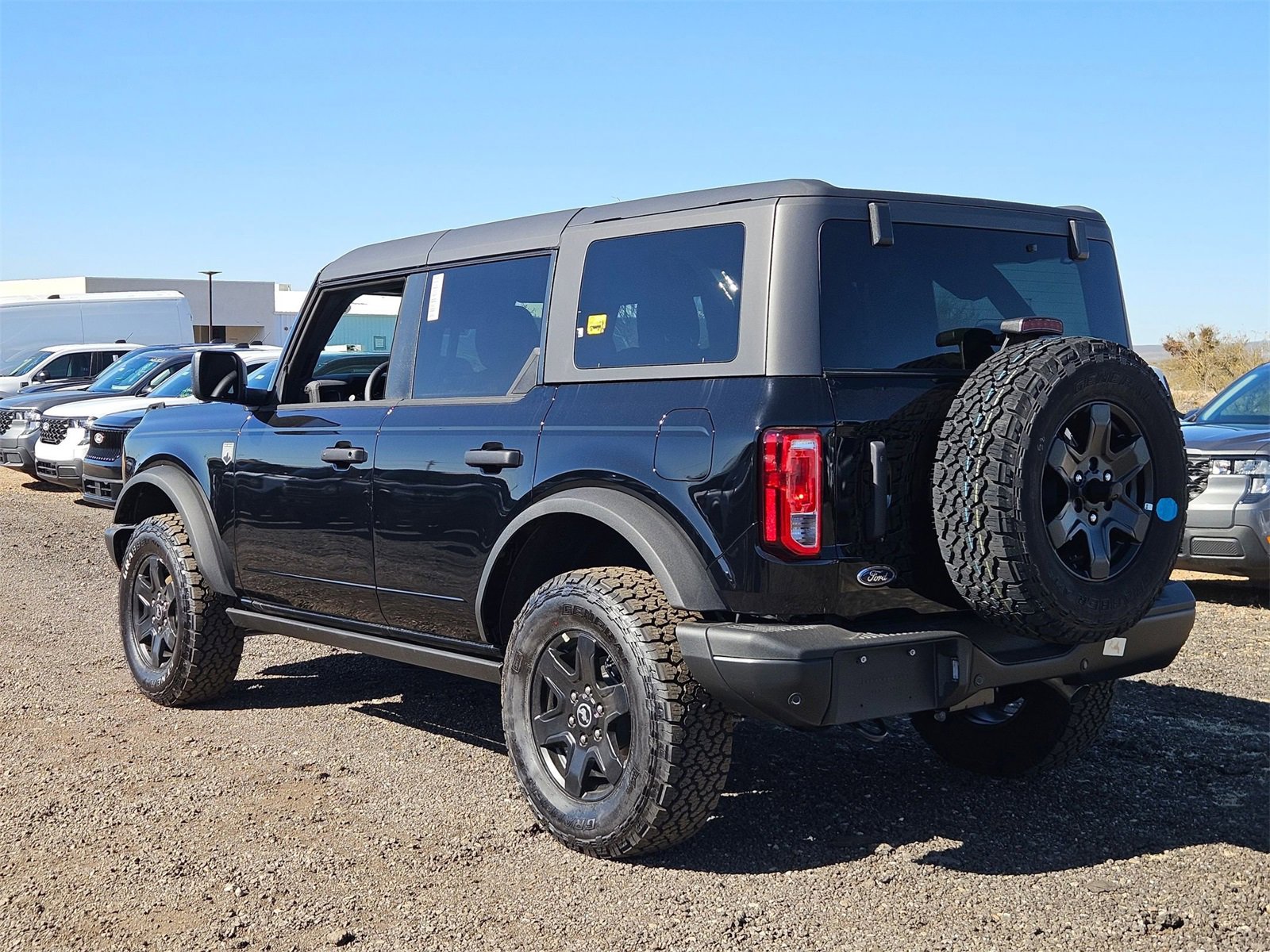 New 2025 Ford Bronco Big Bend w/ Black Diamond Package image 8