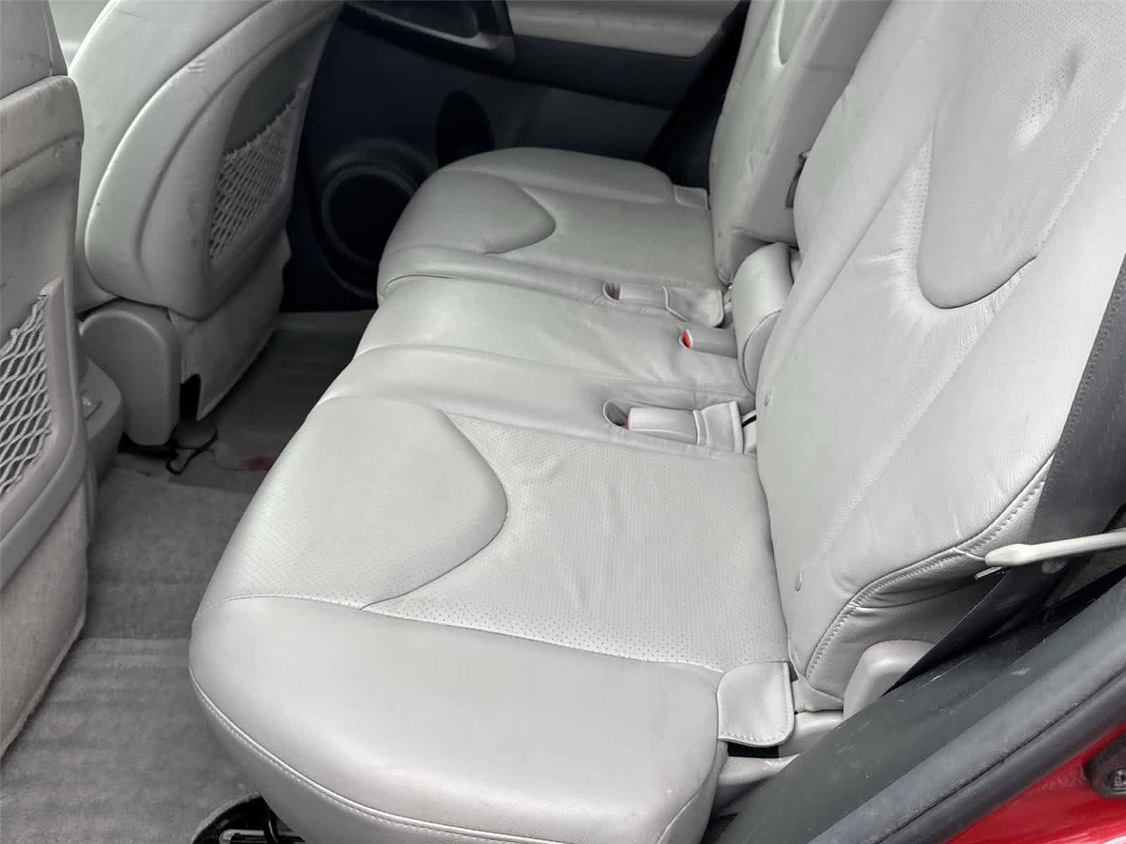 Used 2012 Toyota RAV4 Limited w/ Navigation Value Pkg AWD/4WD image 15