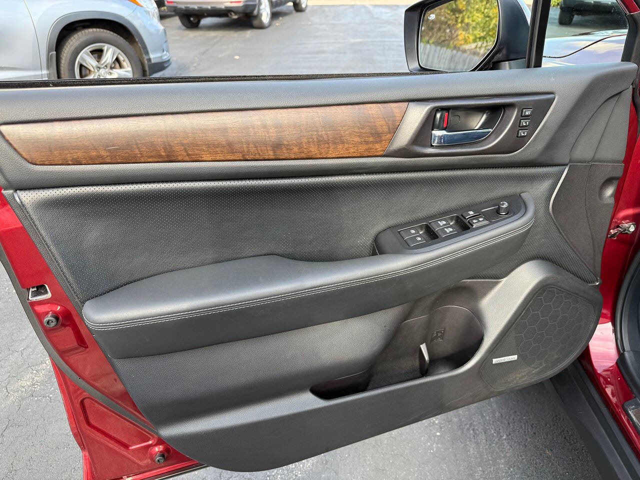 Used 2016 Subaru Outback 2.5i Limited image 60