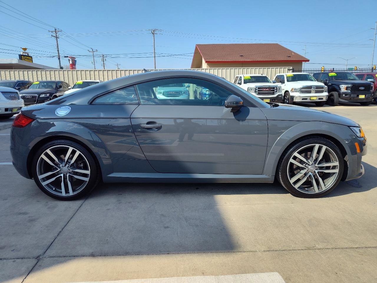 Used 2016 Audi TT 2.0T image 3