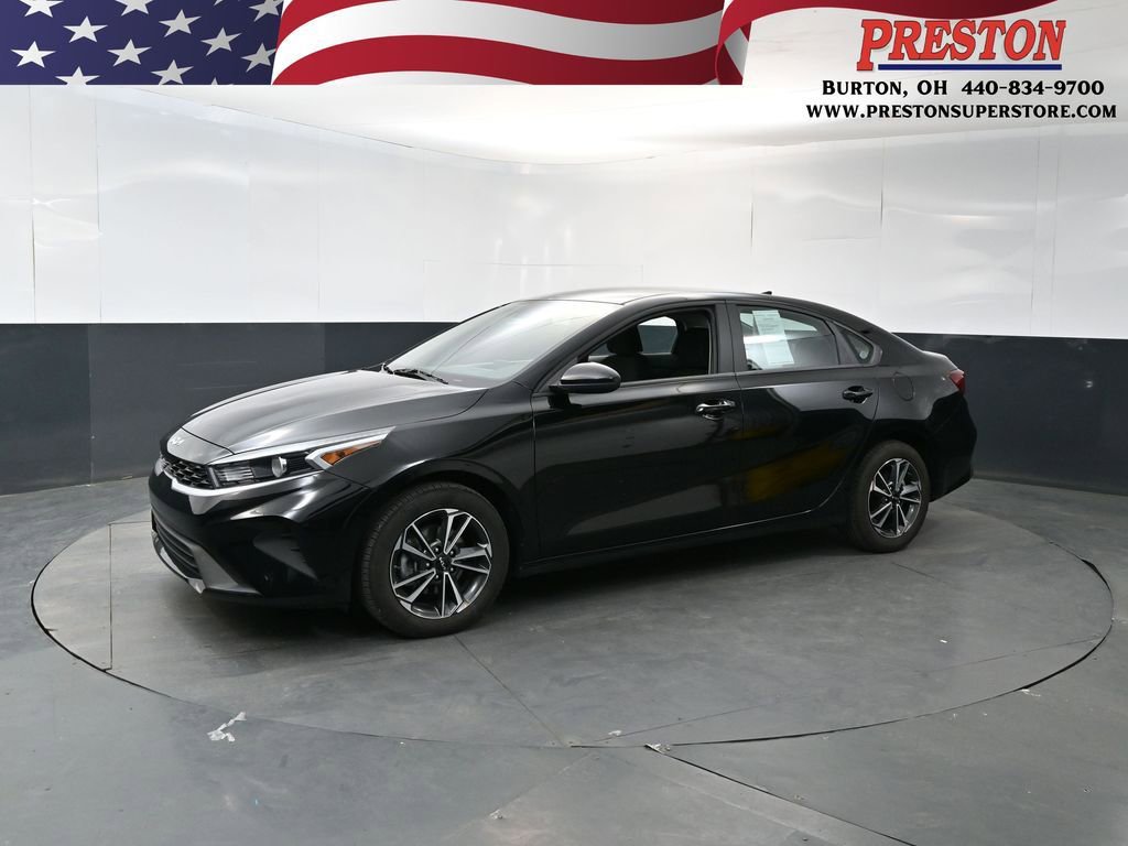Used 2023 Kia Forte LXS FWD image 1