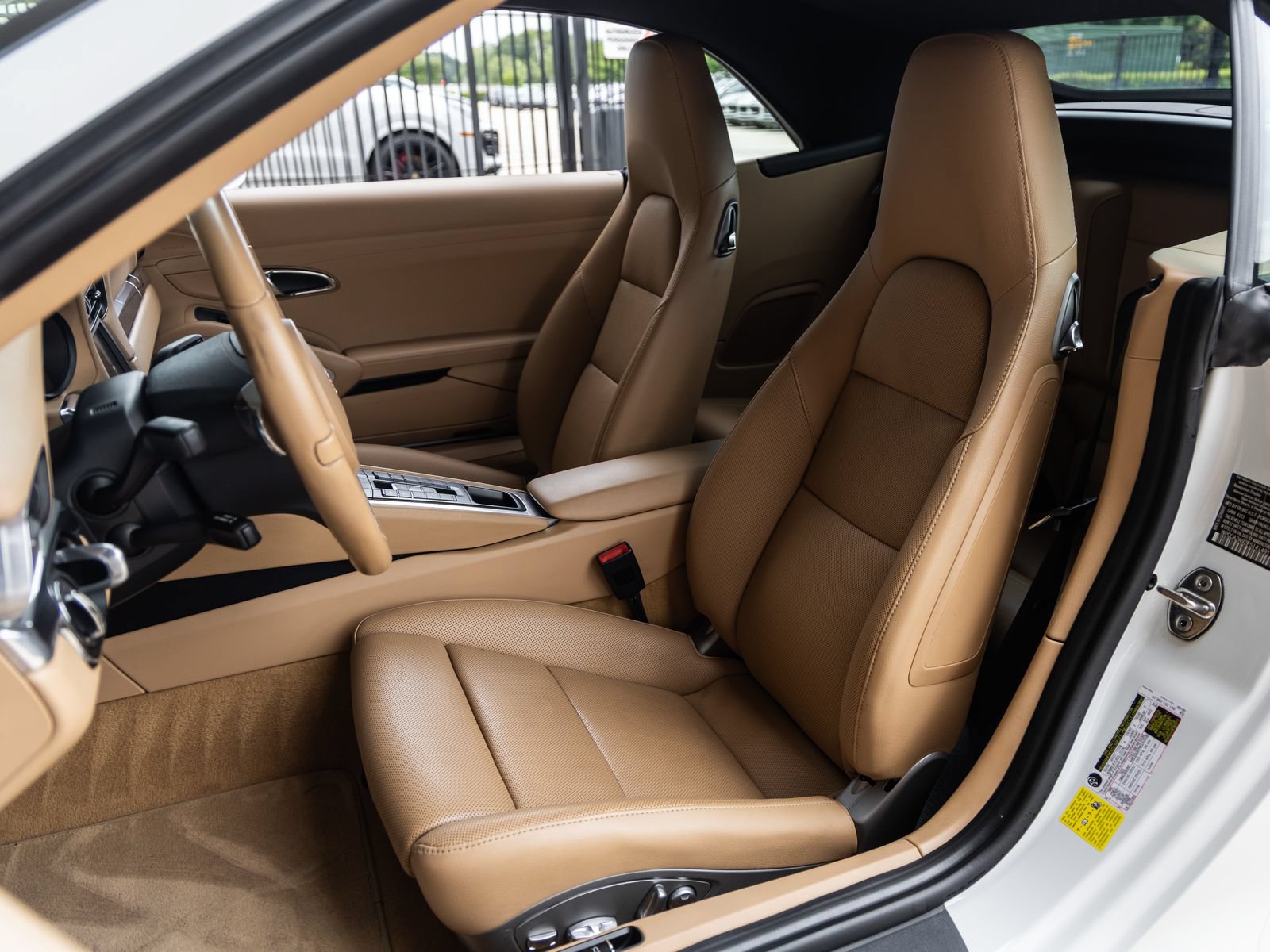 Used 2015 Porsche 911 Carrera RWD image 5