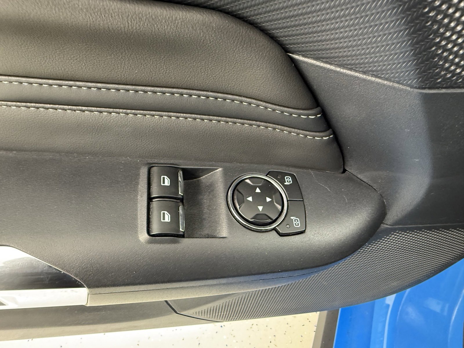 Used 2024 Ford Mustang GT Premium image 15