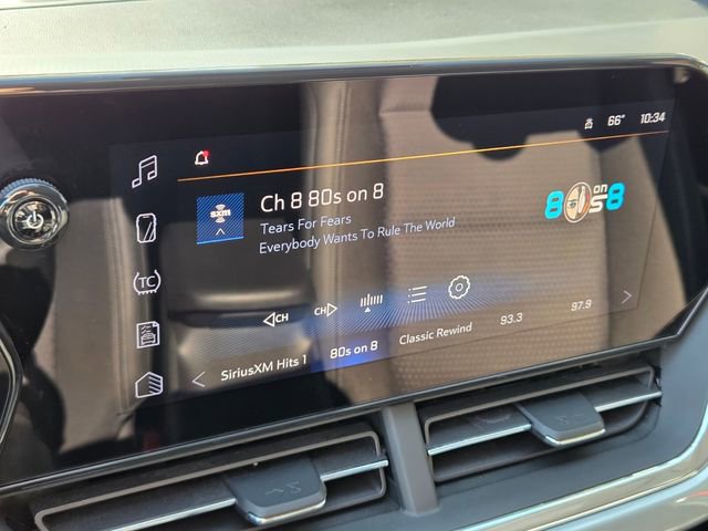 Certified 2025 Chevrolet Trax LT w/ LT Convenience Package image 32