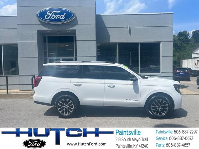 Used 2025 Ford Expedition Platinum AWD/4WD image 2