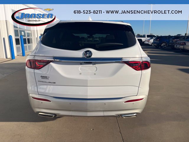 Used 2024 Buick Enclave Essence w/ Experience Buick Package FWD image 5