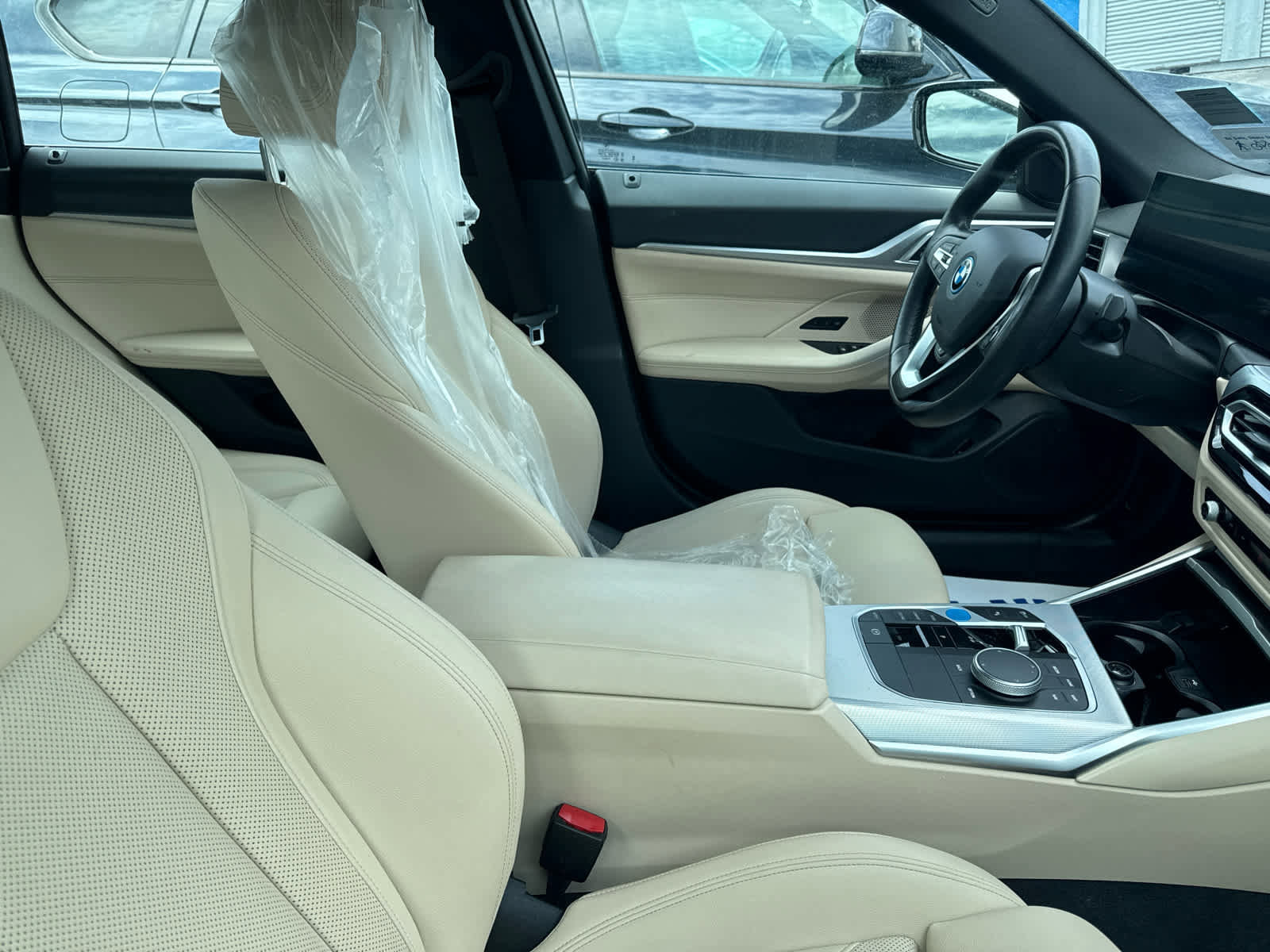 Certified 2023 BMW i4 eDrive35 w/ Premium Package RWD image 7