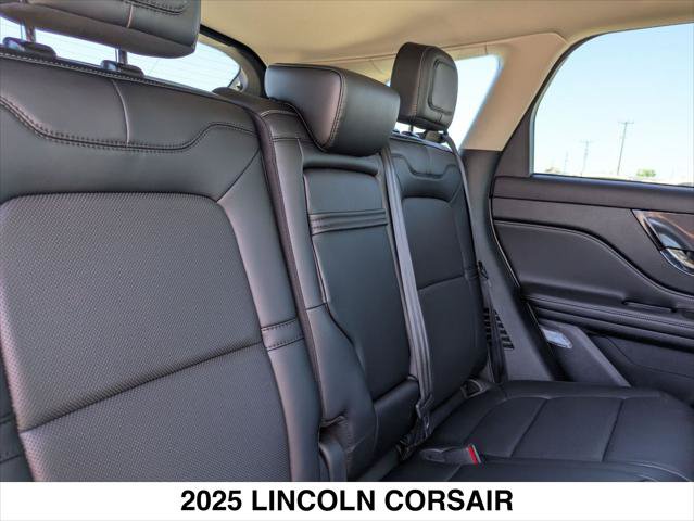 Used 2025 Lincoln Corsair Grand Touring w/ Equipment Group 302A AWD/4WD image 26