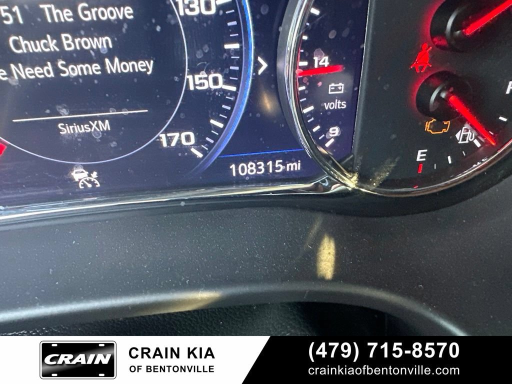 Used 2021 GMC Acadia Denali w/ Denali Technology Package FWD image 23
