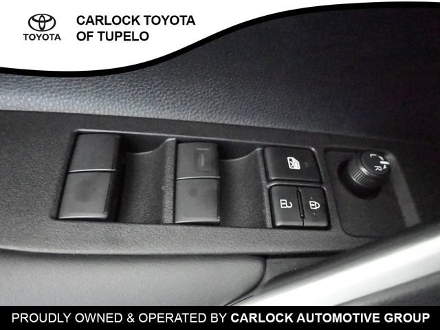 Used 2025 Toyota Corolla Cross XLE w/ Convenience Package AWD/4WD image 24