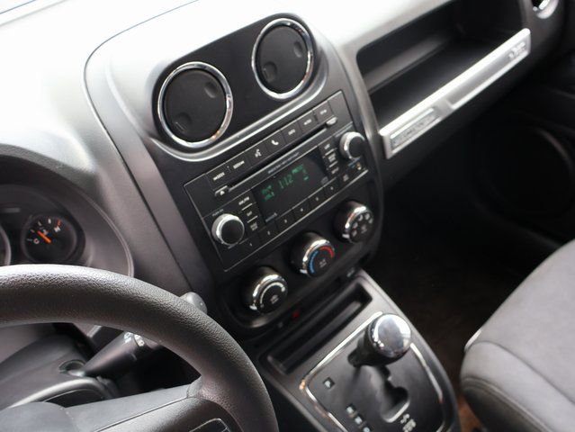 Used 2015 Jeep Compass Sport w/ Power Value Group FWD image 21