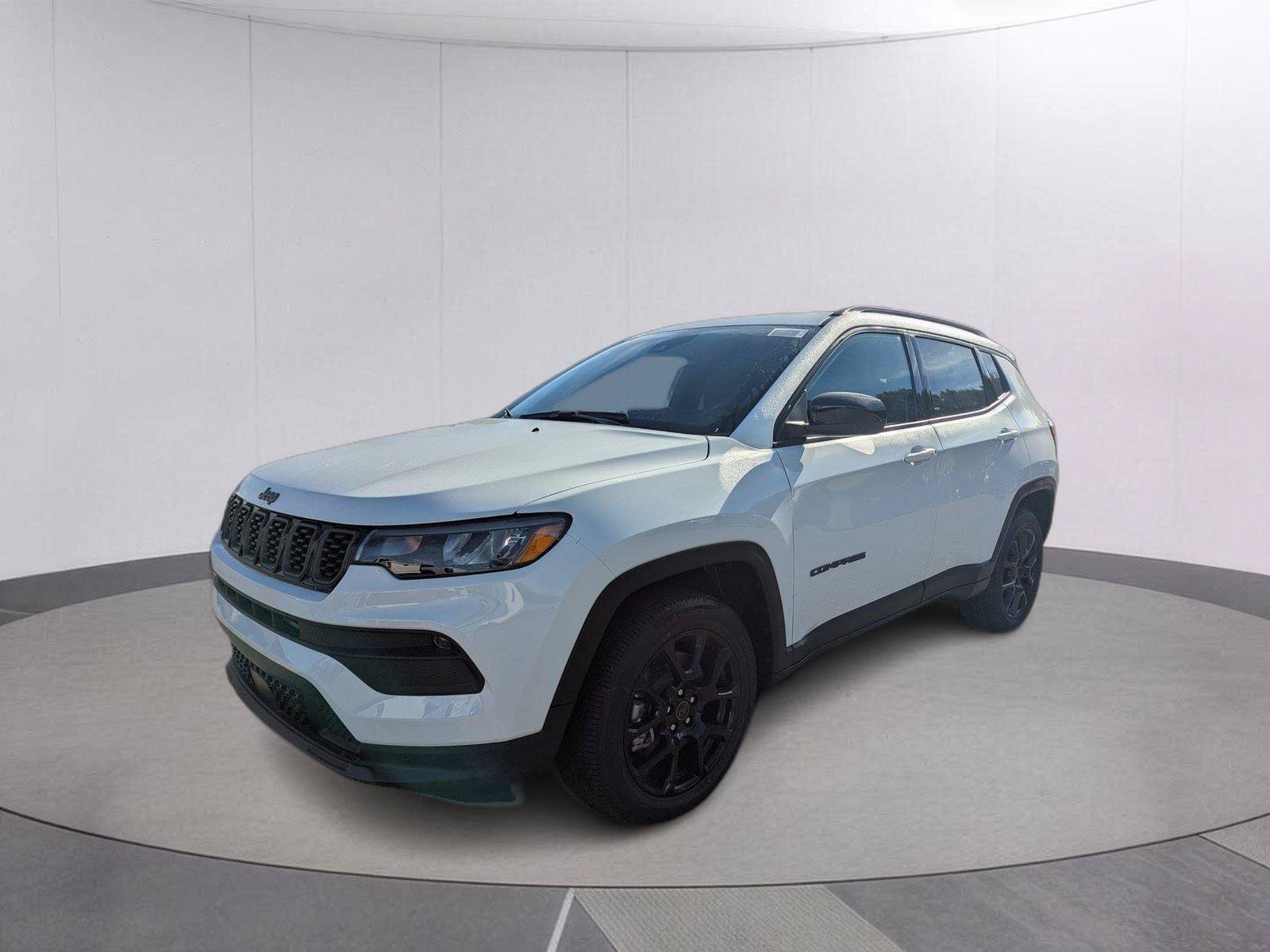 New 2026 Jeep Compass Latitude w/ Quick Order Package 29K