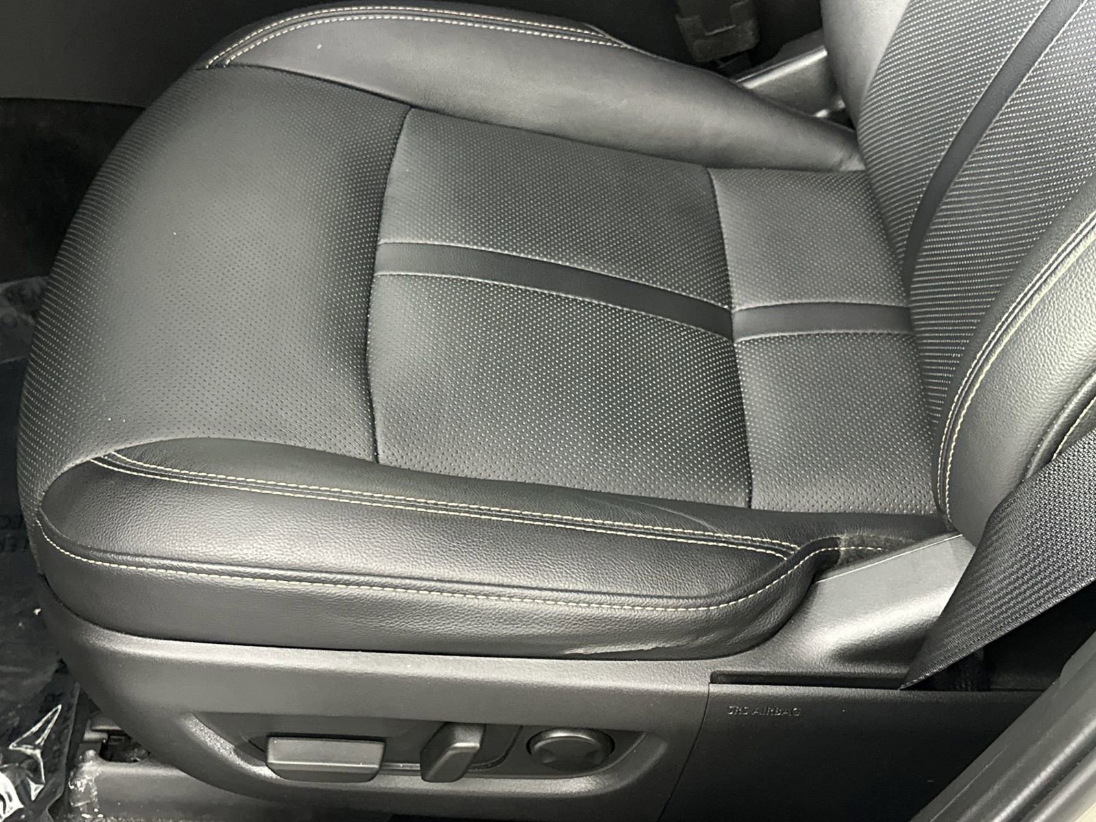 Used 2024 MAZDA CX-90 3.3 Turbo w/ Preferred Package image 11