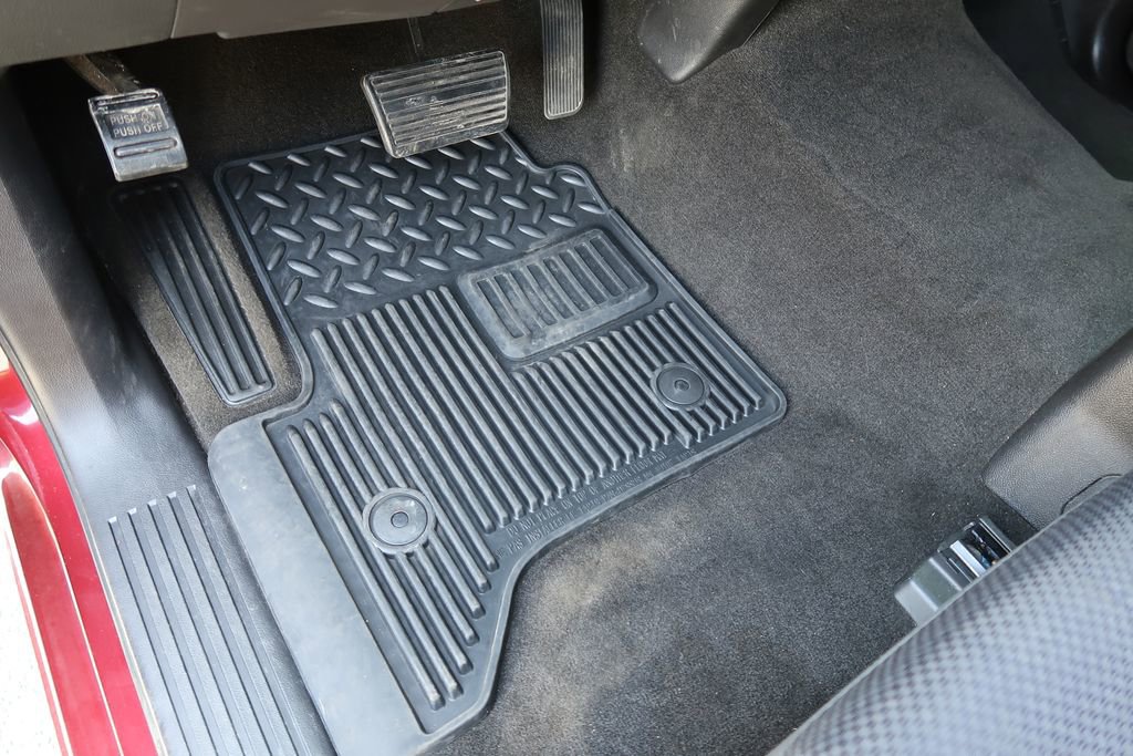 Certified 2015 GMC Sierra 1500 SLE w/ SLE Value Package image 13