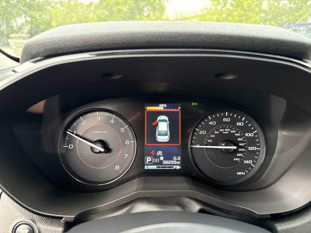 Used 2023 Subaru Crosstrek 2.0i AWD/4WD image 31