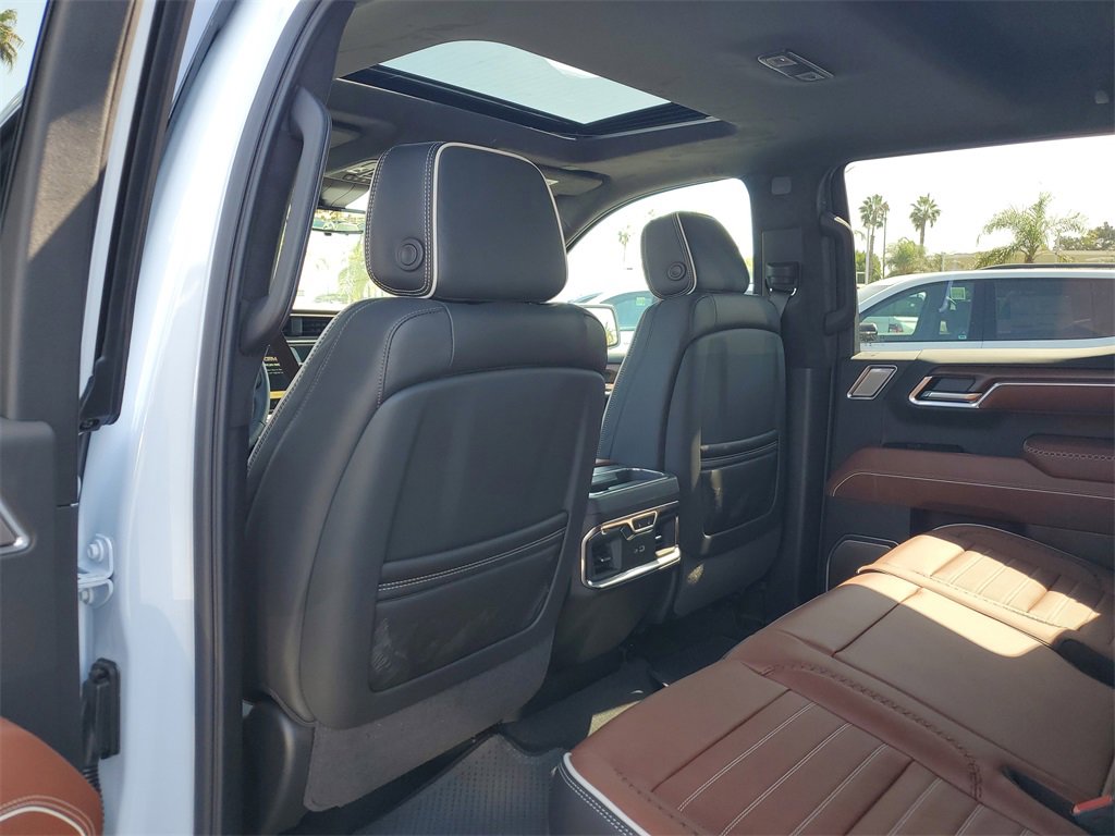 New 2026 GMC Sierra 1500 Denali Ultimate image 9