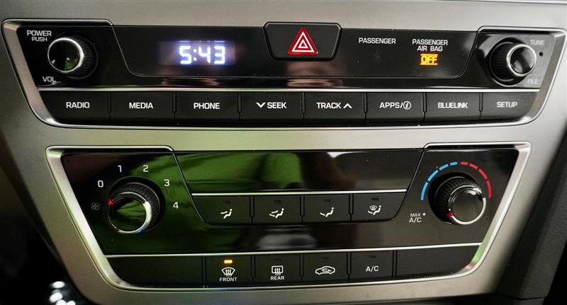 Used 2017 Hyundai Sonata SE image 18