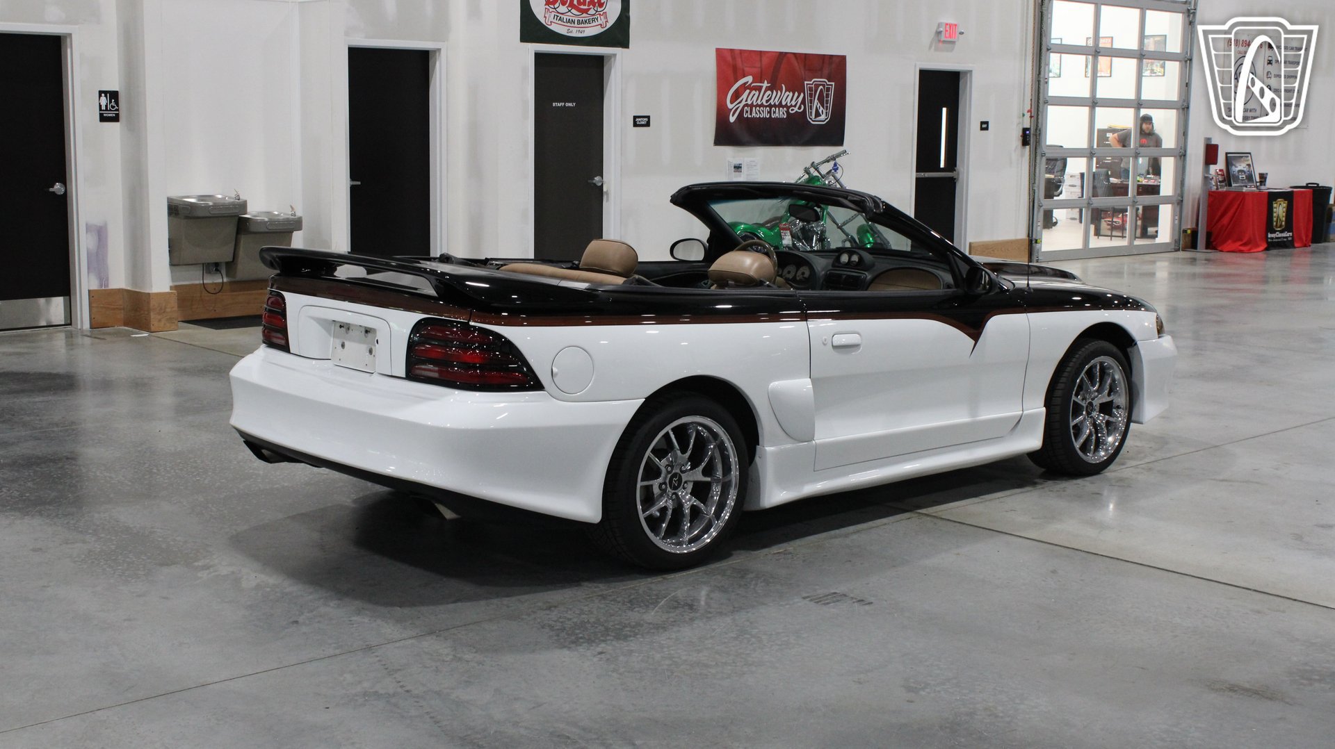 Used 1995 Ford Mustang GT RWD image 16