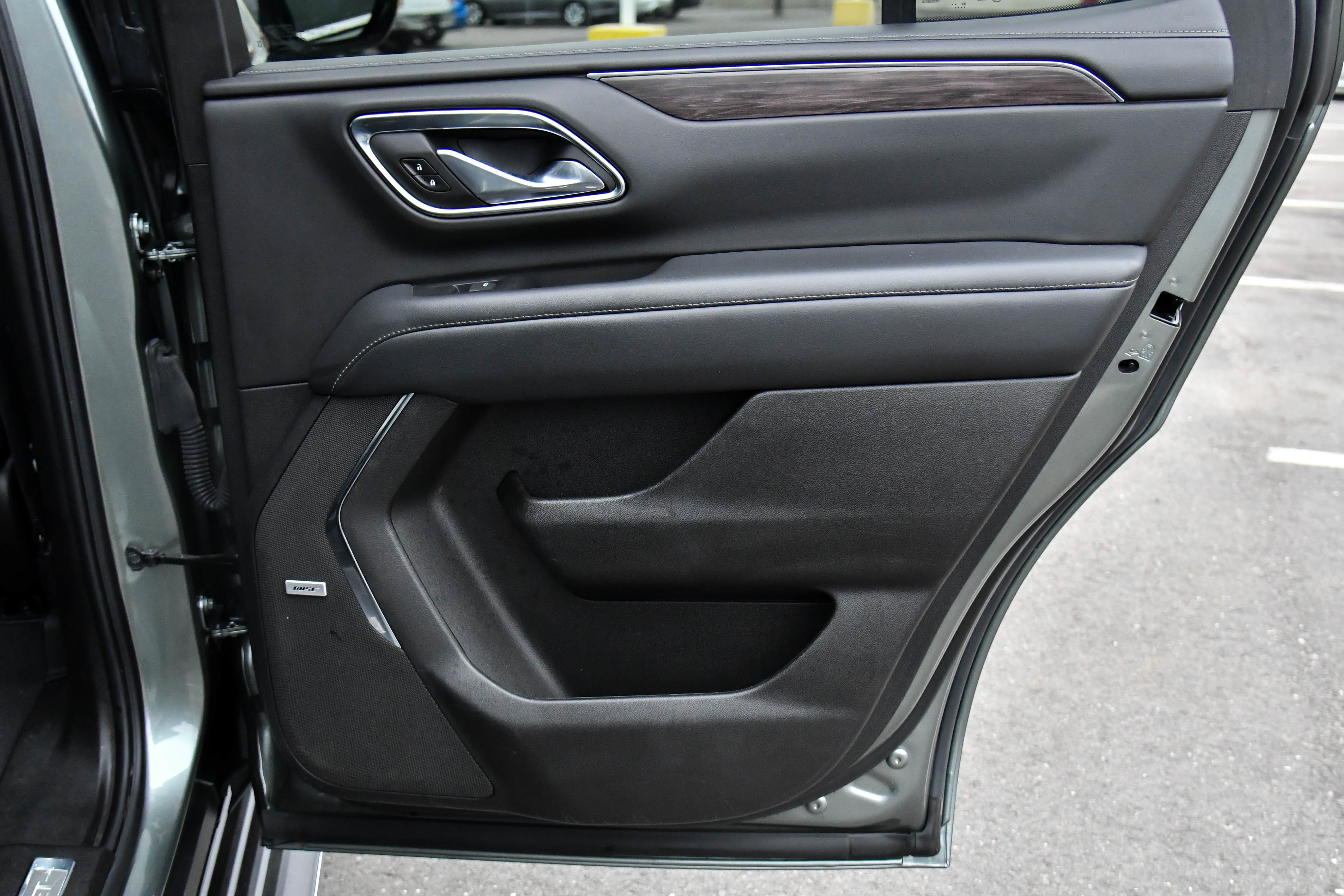 Used 2024 Chevrolet Tahoe LT image 45