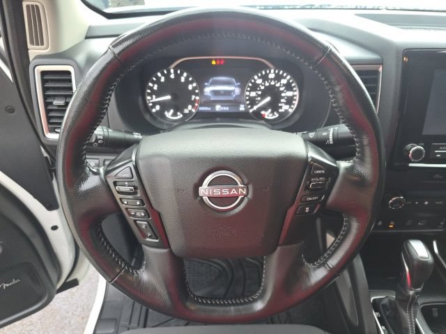 Used 2023 Nissan Frontier SV w/ Technology Package AWD/4WD image 17