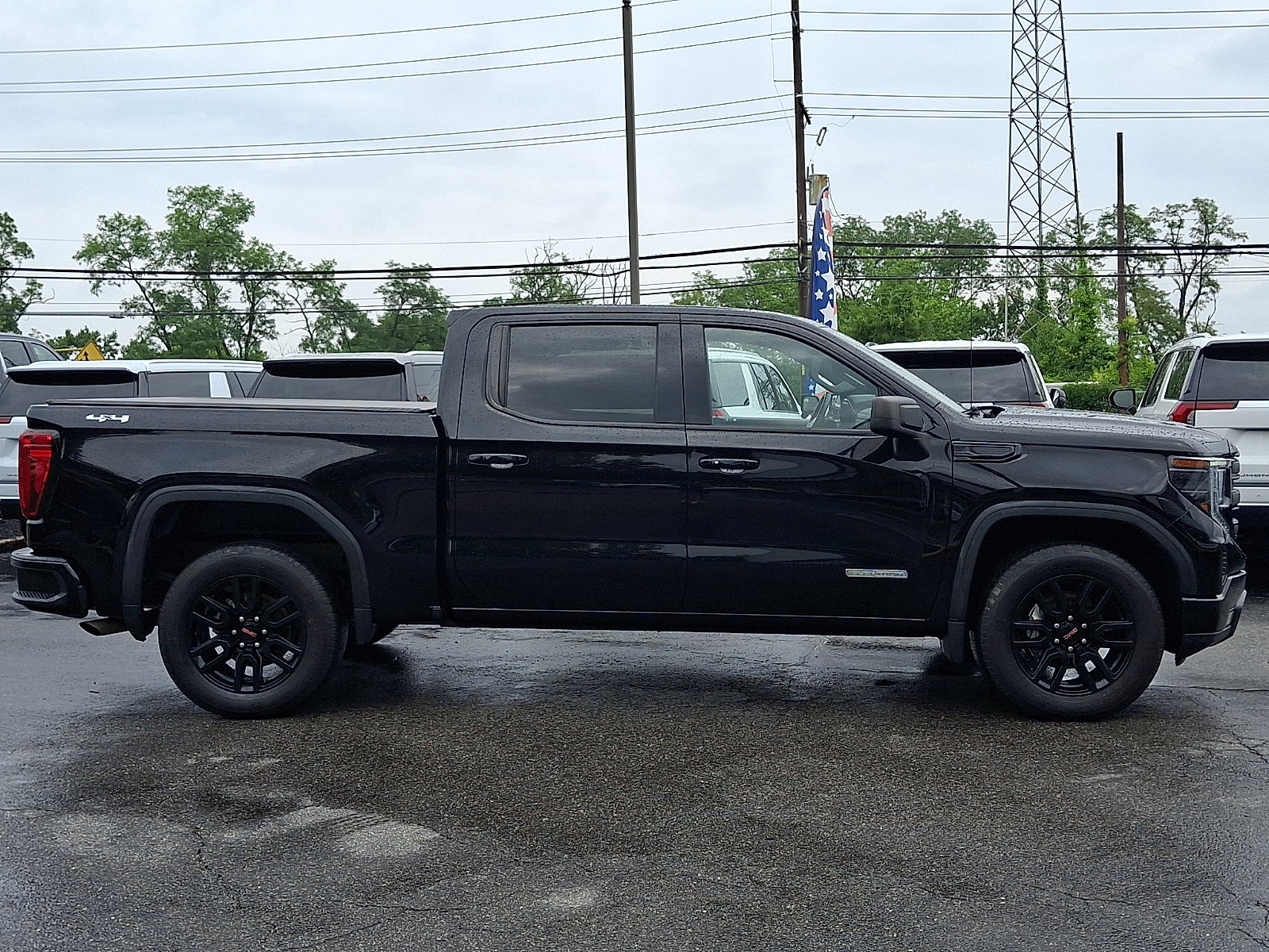 Used 2023 GMC Sierra 1500 Elevation AWD/4WD image 7